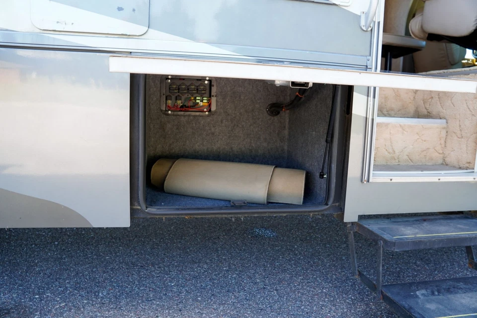2006 Gulf Stream Endura 8.1L Vortec V8, Best RV Campers, 100% Trusted, Buy Now! - Image 60