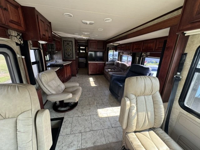 2011 Tiffin Allegro 34TGA 3 Slideouts Only 17k Miles Nice, Campers For Sale, Buy Now! - Image 11